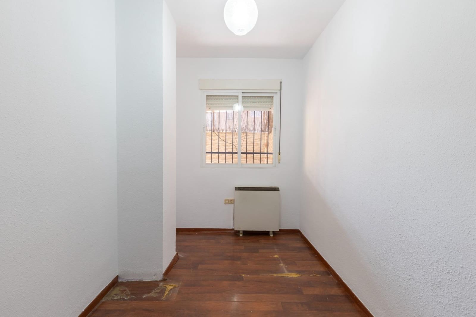 Piso de 2 habitaciones en Armilla en venta - 169.000 € (Ref: 9811555)
