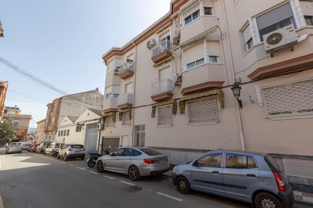 Piso de 2 habitaciones en Armilla en venta - 169.000 € (Ref: 9811555)