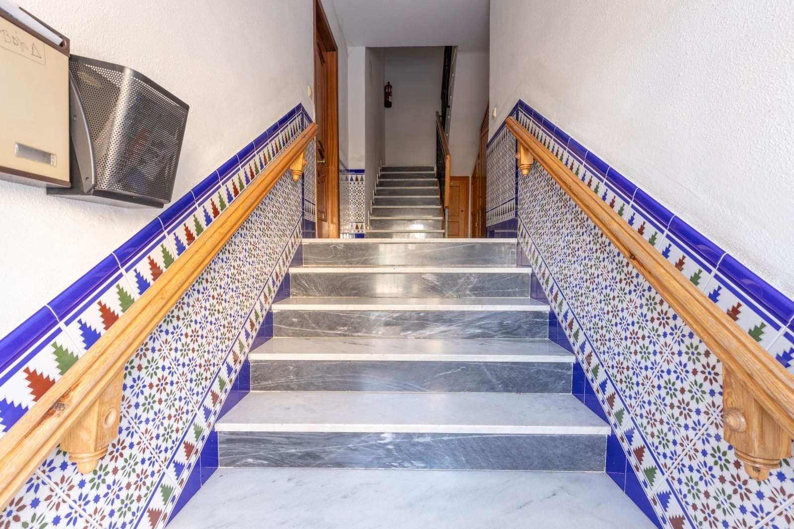 Piso de 2 habitaciones en Armilla en venta - 169.000 € (Ref: 9811555)