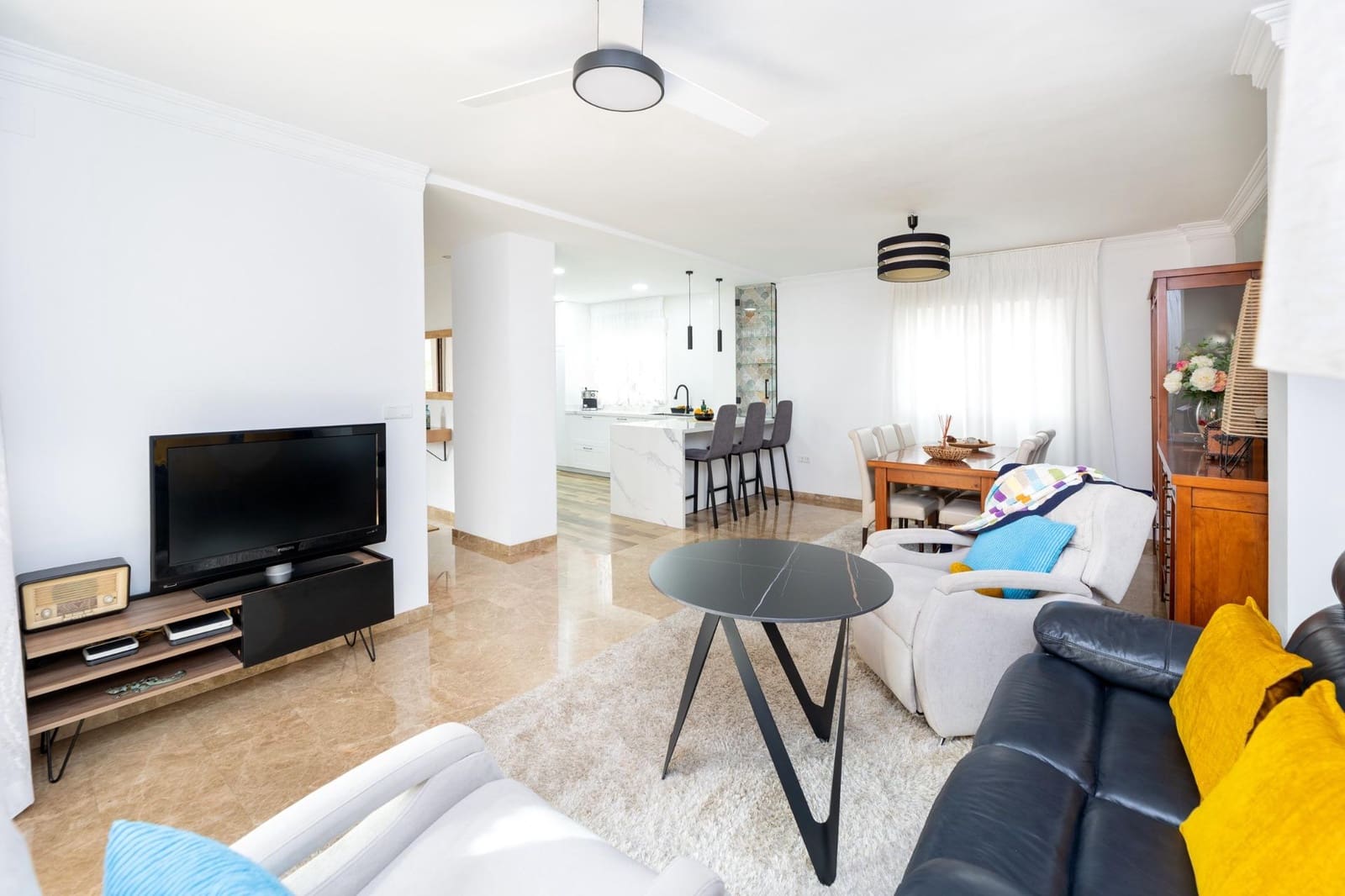 3 quarto Moradia Geminada para venda em Jun com garagem - 290 000 € (Ref: 9815828)