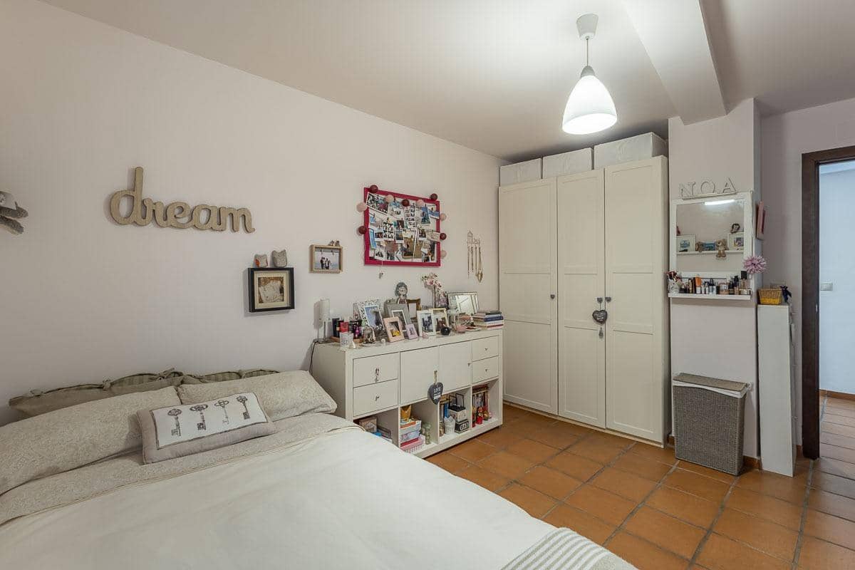 4 chambre Maison de Ville à vendre à Grenade ville - 750 000 € (Ref: 9818175)