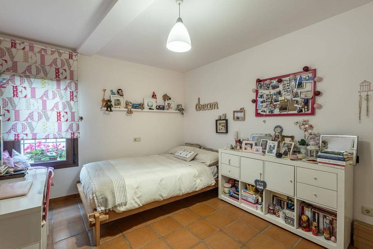 4 chambre Maison de Ville à vendre à Grenade ville - 750 000 € (Ref: 9818175)