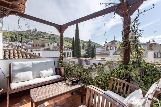 4 chambre Maison de Ville à vendre à Albaicin, Grenade ville - 750 000 € (Ref: 9818175)