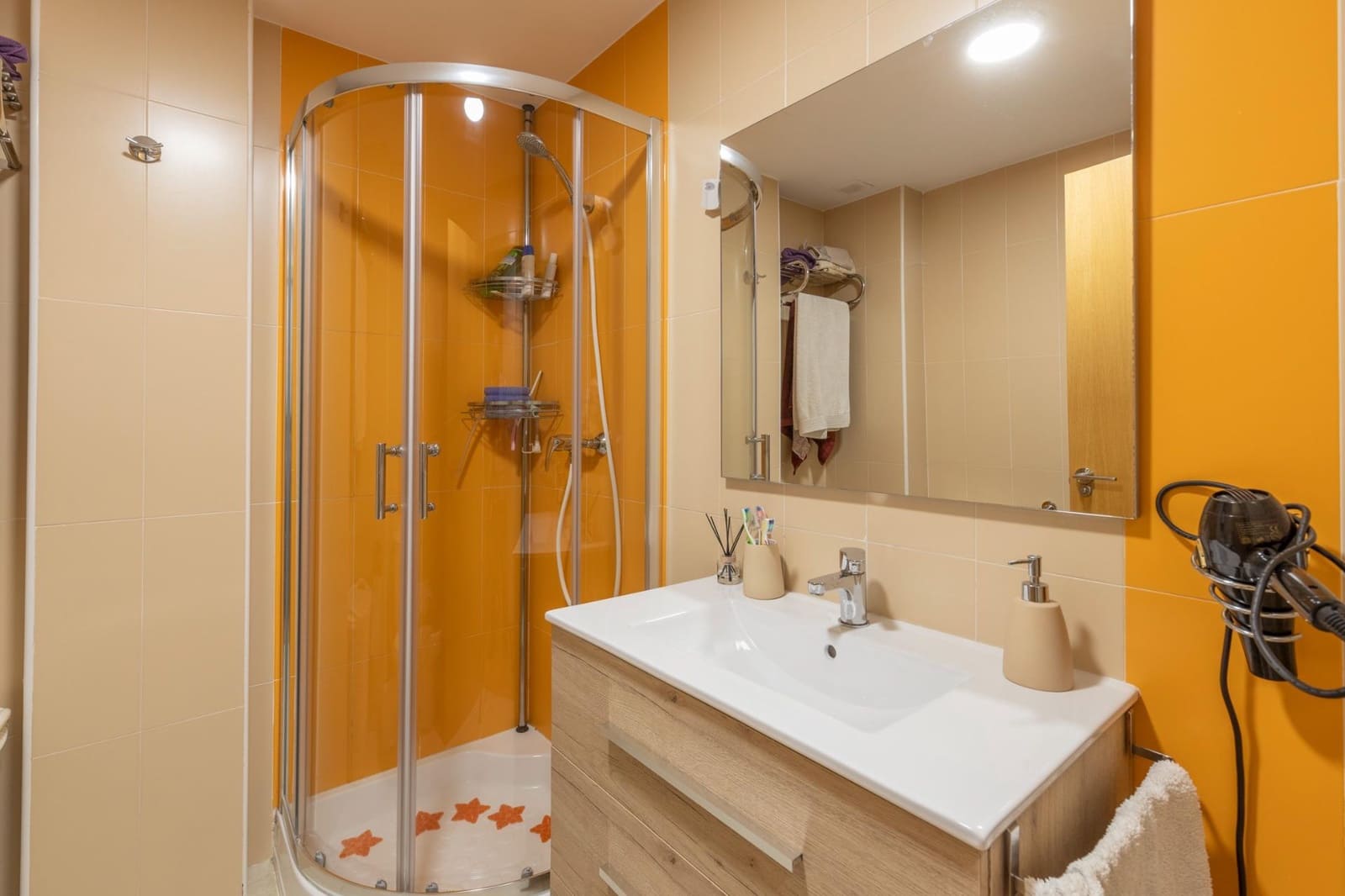 3 bedroom Flat for sale in Atarfe with garage - € 179,000 (Ref: 9829066)