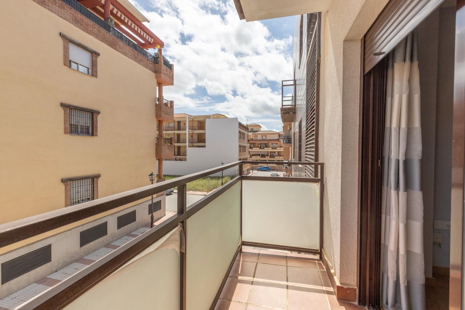 3 bedroom Flat for sale in Atarfe with garage - € 179,000 (Ref: 9829066)