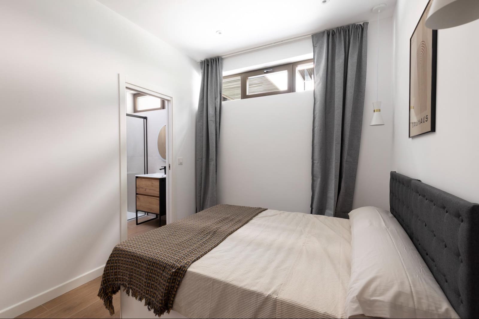 1 bedroom Apartment for sale in Granada city with pool - € 205,000 (Ref: 9833625)