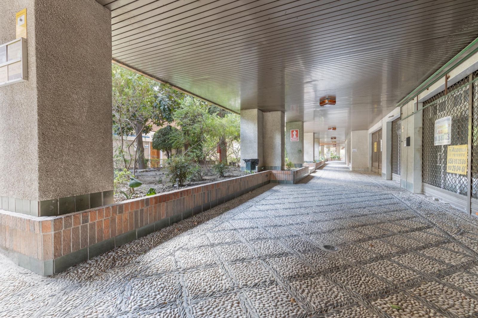 1 bedroom Apartment for sale in Granada city with pool - € 205,000 (Ref: 9833625)
