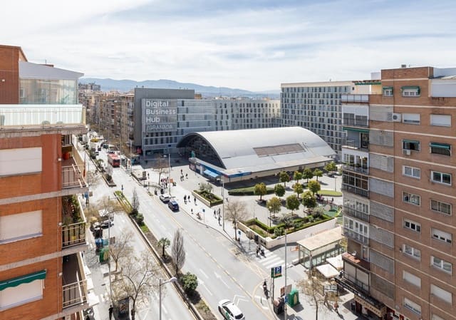 4 quarto Penthouse para venda em Granada cidade - 480 000 € (Ref: 9849319)
