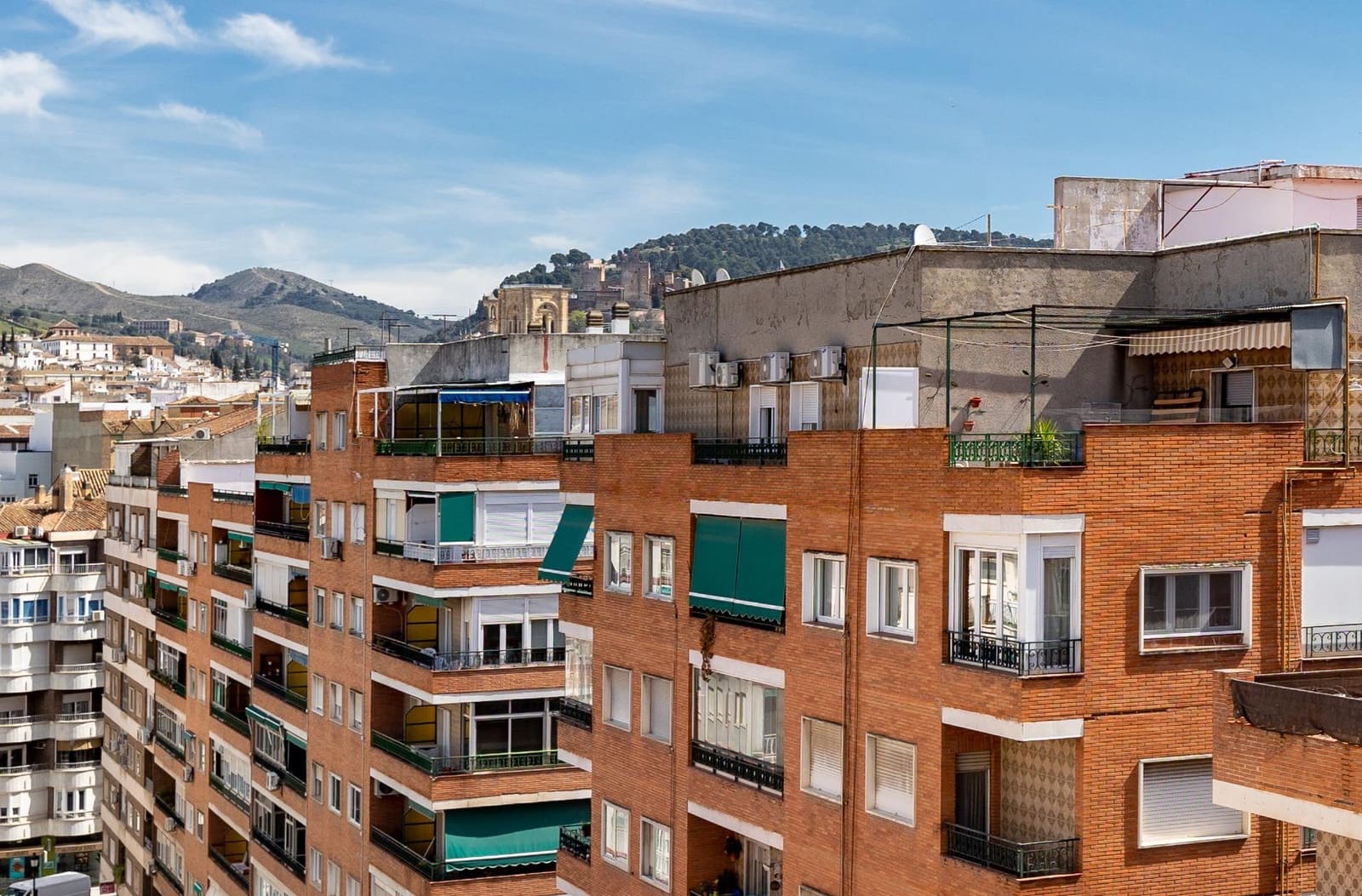 4 soverom Penthouse til salgs i Granada by - € 480 000 (Ref: 9849319)