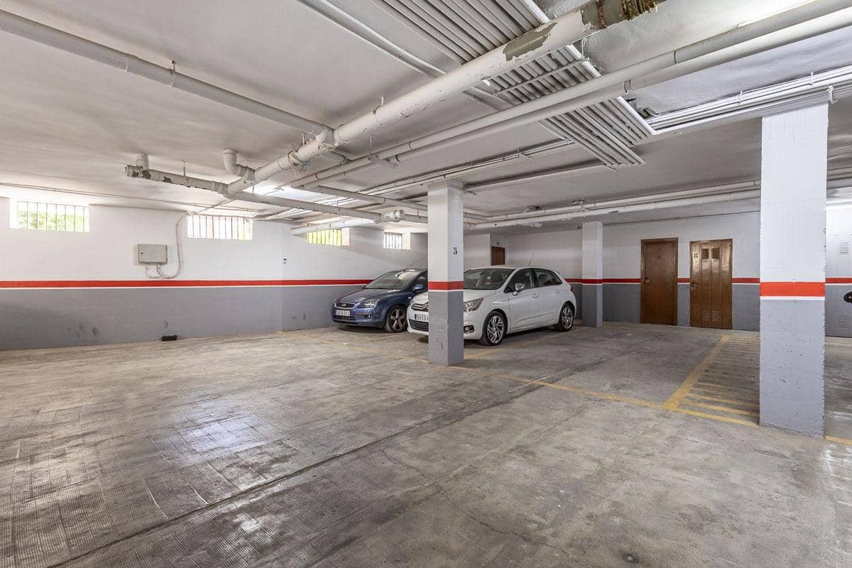 4 soverom Leilighet til salgs i Granada by med garasje - € 250 000 (Ref: 9849320)