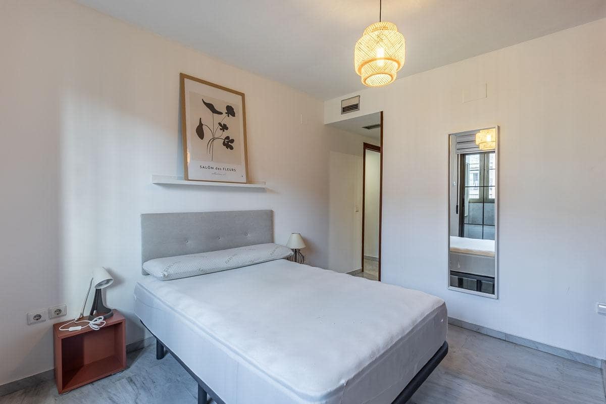 3 sovrum Lägenhet till salu i Granada stad med pool garage - 379 000 € (Ref: 9849321)