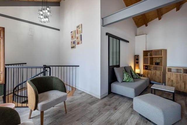 5 soverom Hus til salgs i Albaicin, Granada by - € 470 000 (Ref: 9849324)