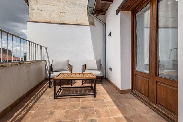 5 soverom Hus til salgs i Albaicin, Granada by - € 470 000 (Ref: 9849324)