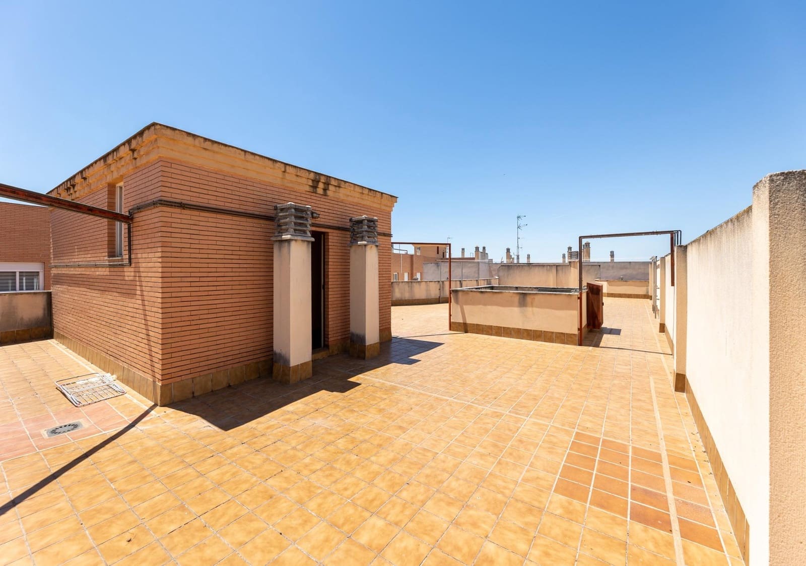 2 bedroom Flat for sale in Albolote - € 159,000 (Ref: 9860075)