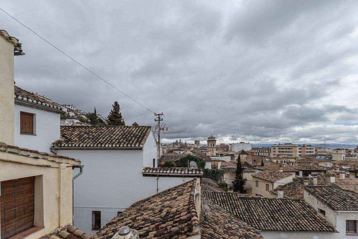 1 slaapkamer Rijtjeshuis te koop in Granada stad - € 225.000 (Ref: 9860077)