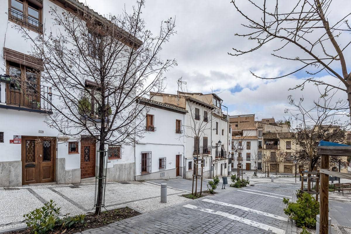 1 slaapkamer Rijtjeshuis te koop in Granada stad - € 225.000 (Ref: 9860077)