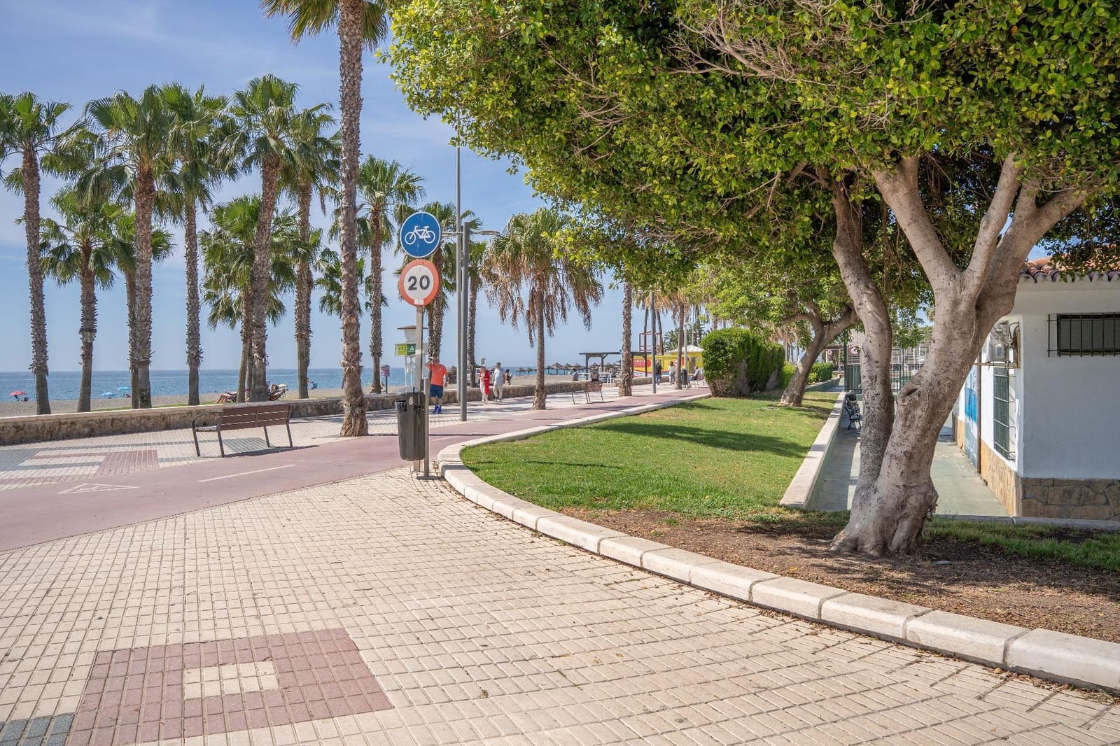 3 bedroom Flat for sale in Torre del Mar - € 240,000 (Ref: 9865157)