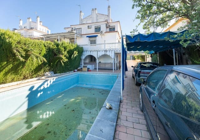 6 sovrum Radhus till salu i Peligros med pool - 290 000 € (Ref: 9866984)