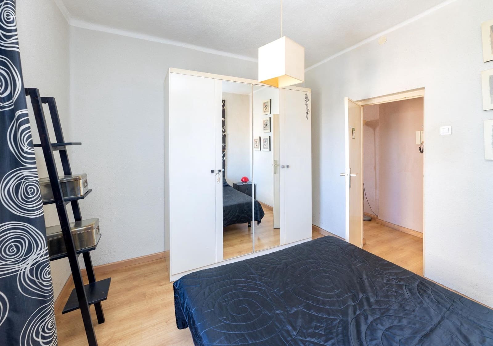 2 bedroom Flat for sale in Granada city - € 135,000 (Ref: 9868556)