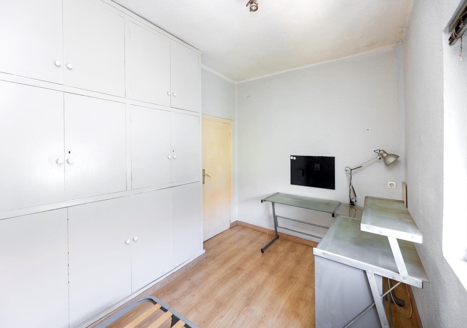 2 bedroom Flat for sale in Granada city - € 135,000 (Ref: 9868556)