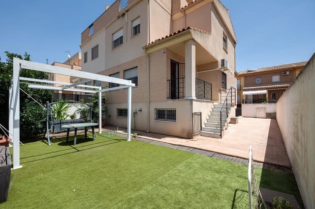 5 makuuhuone Paritalo myytävänä paikassa Belicena, Vegas del Genil mukana 
autotalli - 265 000 € (Ref: 9876388)