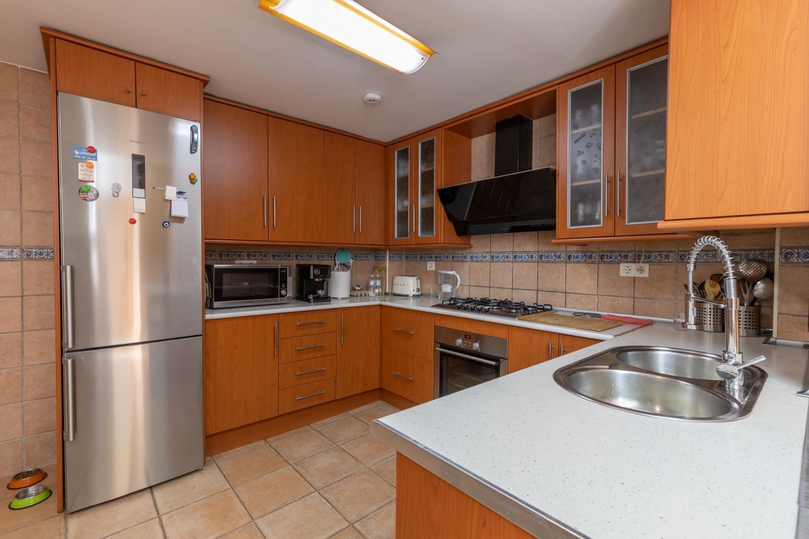 5 slaapkamer Rijtjeshuis te koop in Armilla met garage - € 295.000 (Ref: 9884763)