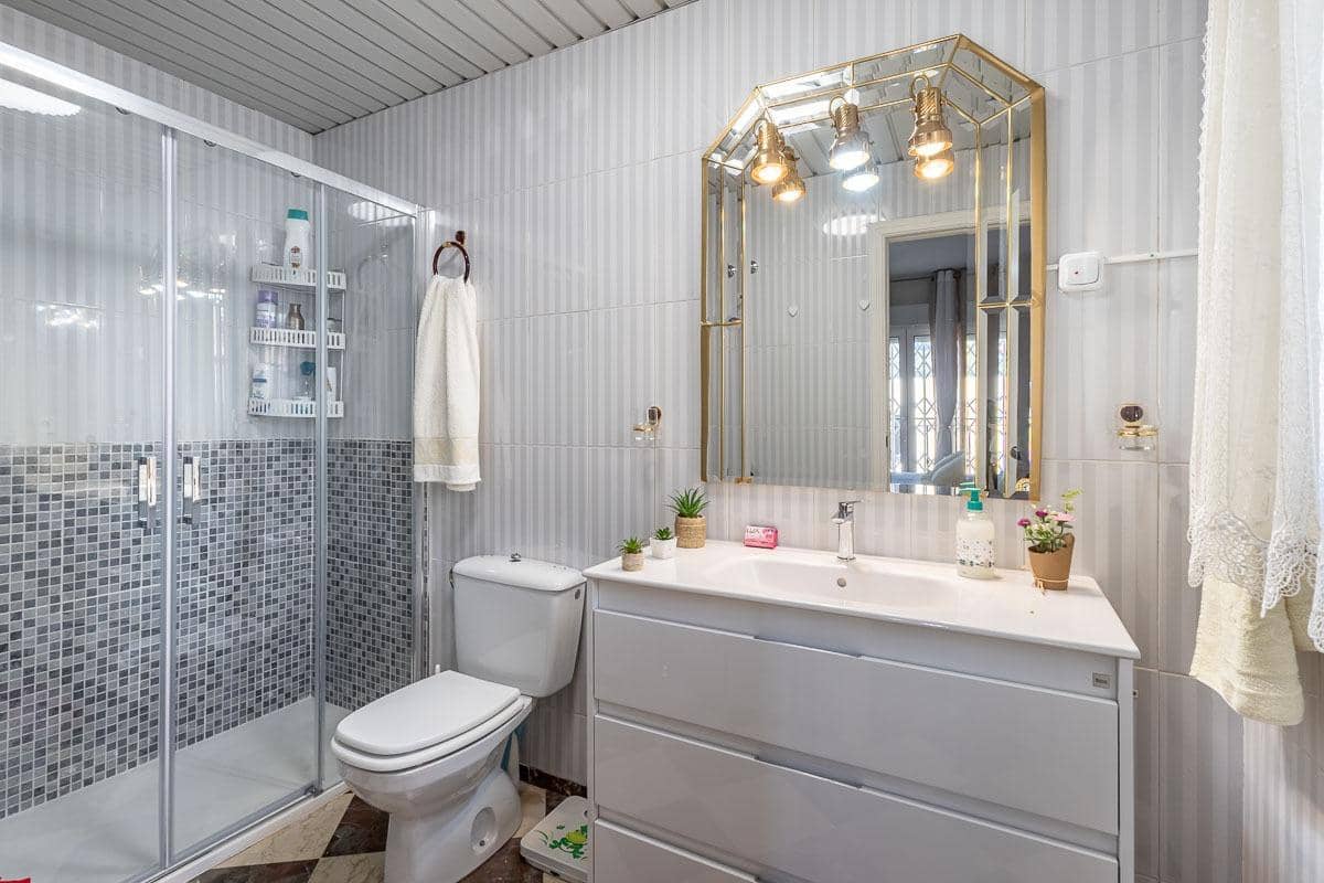 4 sovrum Lägenhet till salu i Cenes de la Vega med pool garage - 219 000 € (Ref: 9890352)