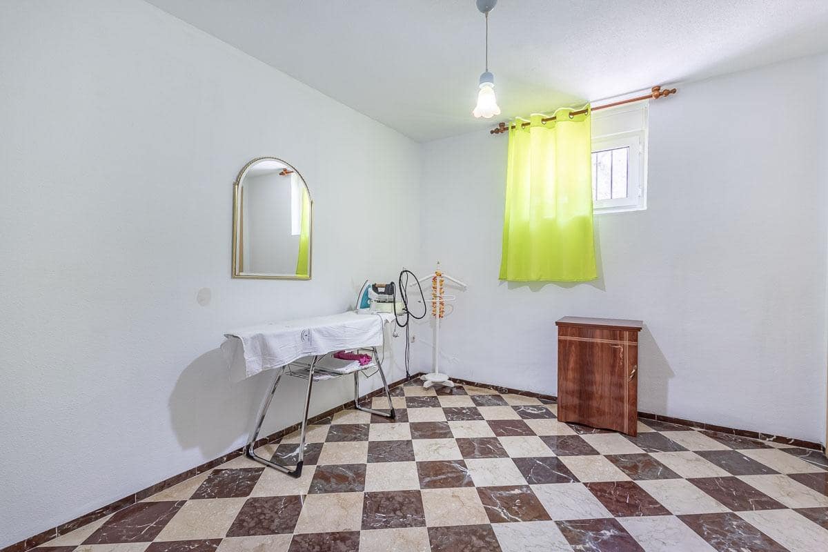 4 sovrum Lägenhet till salu i Cenes de la Vega med pool garage - 219 000 € (Ref: 9890352)
