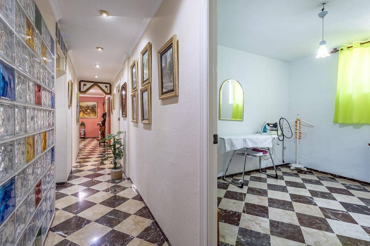 4 sovrum Lägenhet till salu i Cenes de la Vega med pool garage - 219 000 € (Ref: 9890352)