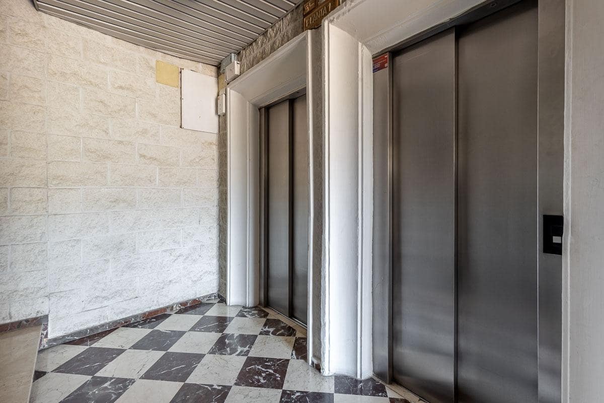 4 sovrum Lägenhet till salu i Cenes de la Vega med pool garage - 219 000 € (Ref: 9890352)