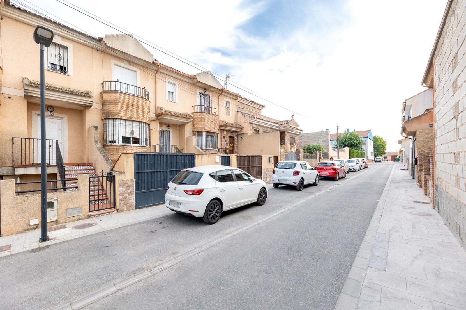 3 Zimmer Haus zu verkaufen in Cijuela mit Garage - 165.000 € (Ref: 9890353)