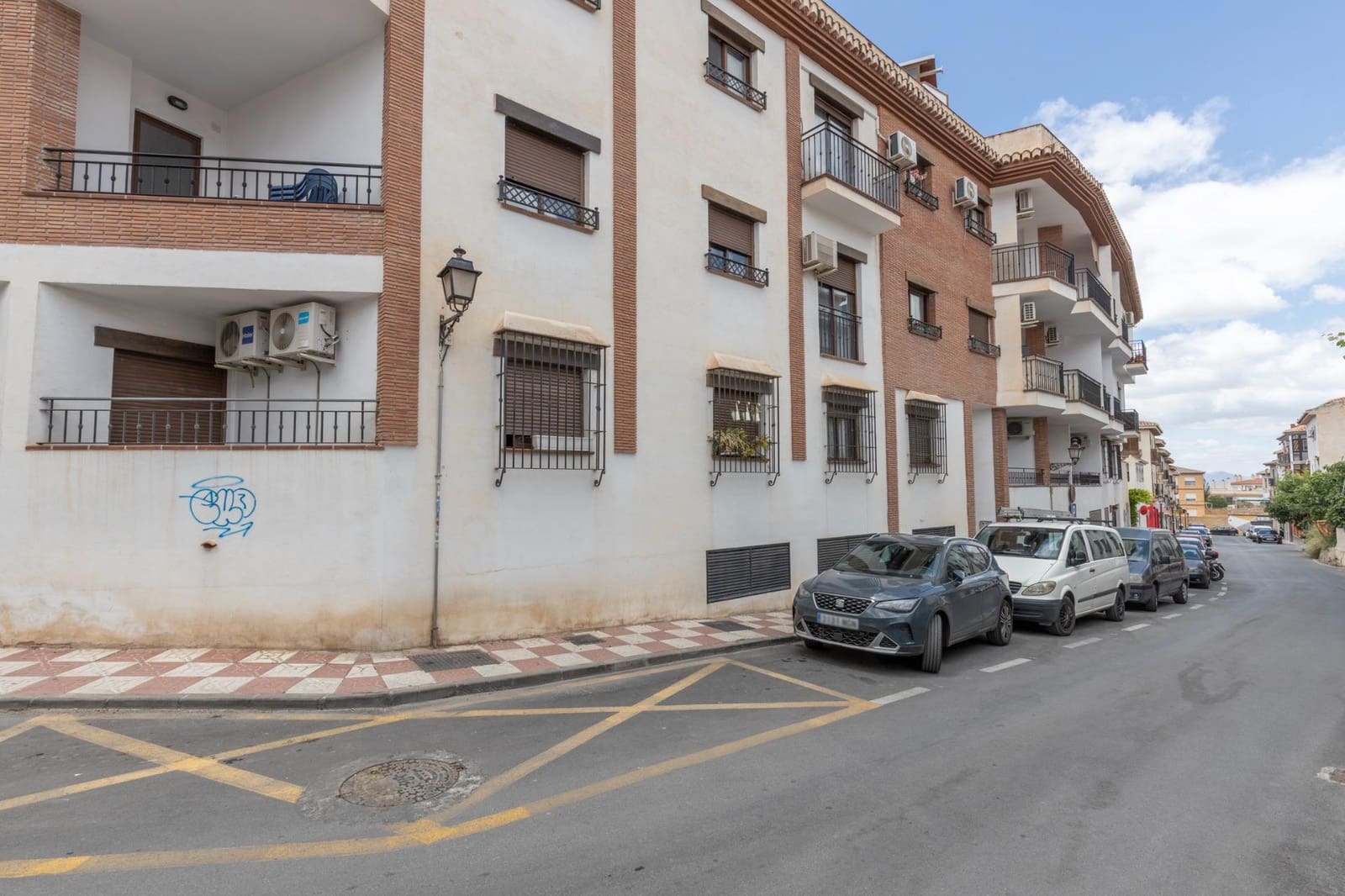 2 Zimmer Penthouse zu verkaufen in La Zubia mit Garage - 265.000 € (Ref: 9892316)