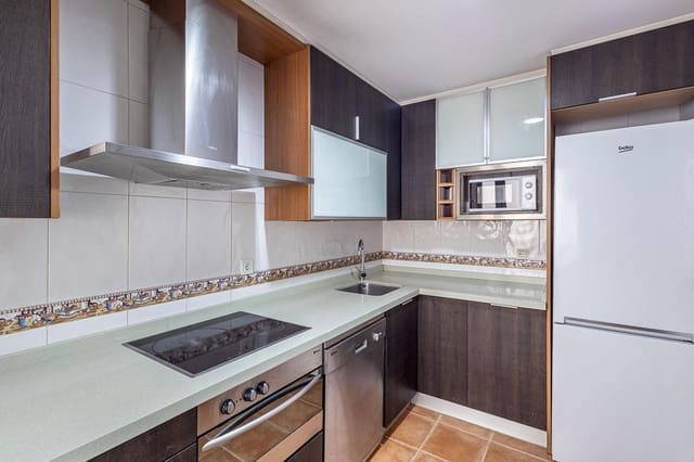 2 bedroom Flat for sale in Maracena with garage - € 164,000 (Ref: 9896303)