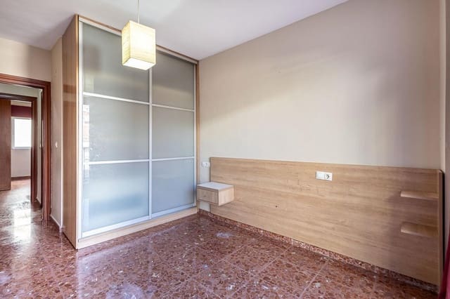 2 bedroom Flat for sale in Maracena with garage - € 164,000 (Ref: 9896303)