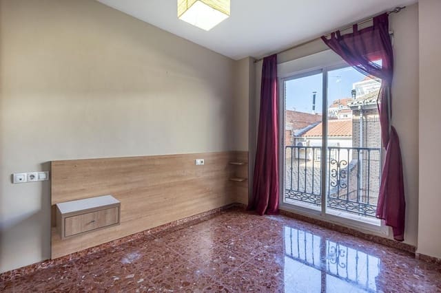 2 bedroom Flat for sale in Maracena with garage - € 164,000 (Ref: 9896303)