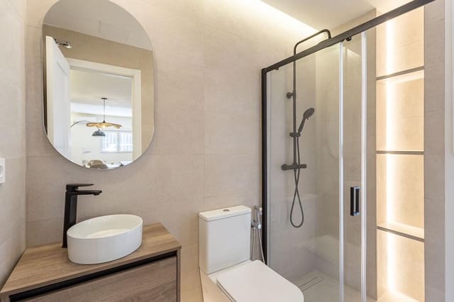 Casa de 3 habitaciones en Armilla en venta - 249.000 € (Ref: 9896304)