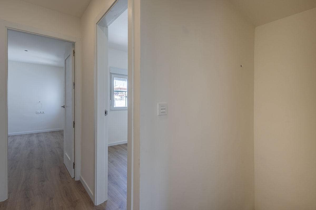 Casa de 3 habitaciones en Armilla en venta - 249.000 € (Ref: 9896304)