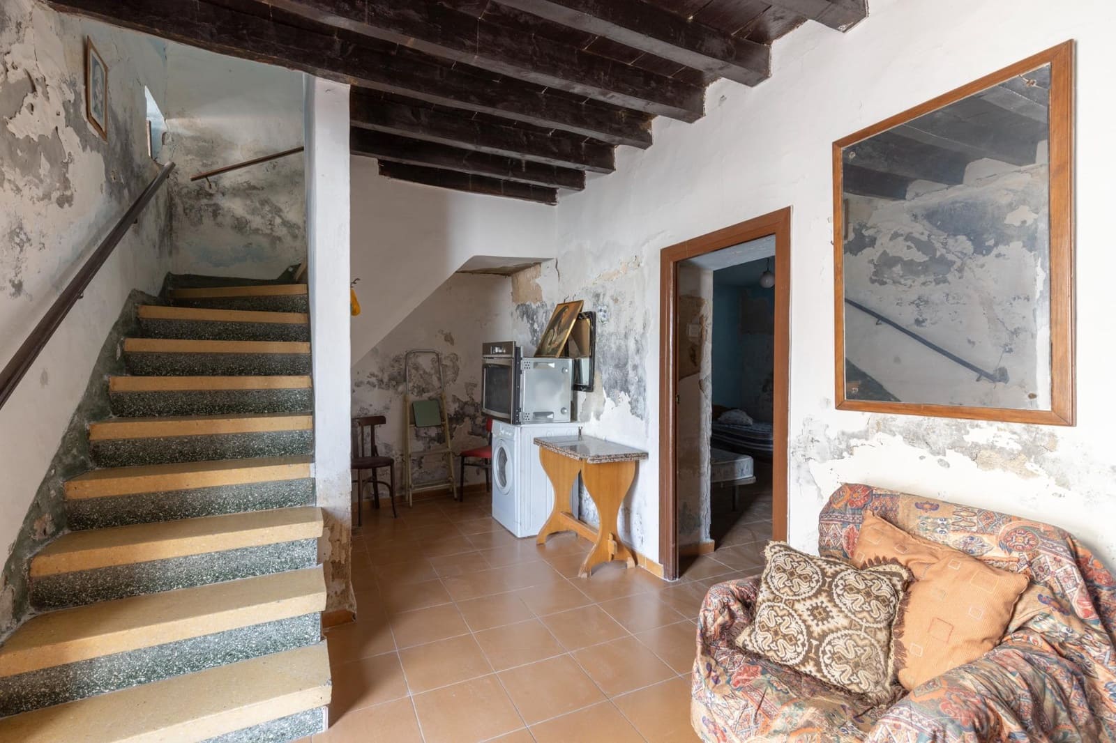 12 bedroom Finca/Country House for sale in Huetor Vega with garage - € 495,000 (Ref: 9899156)