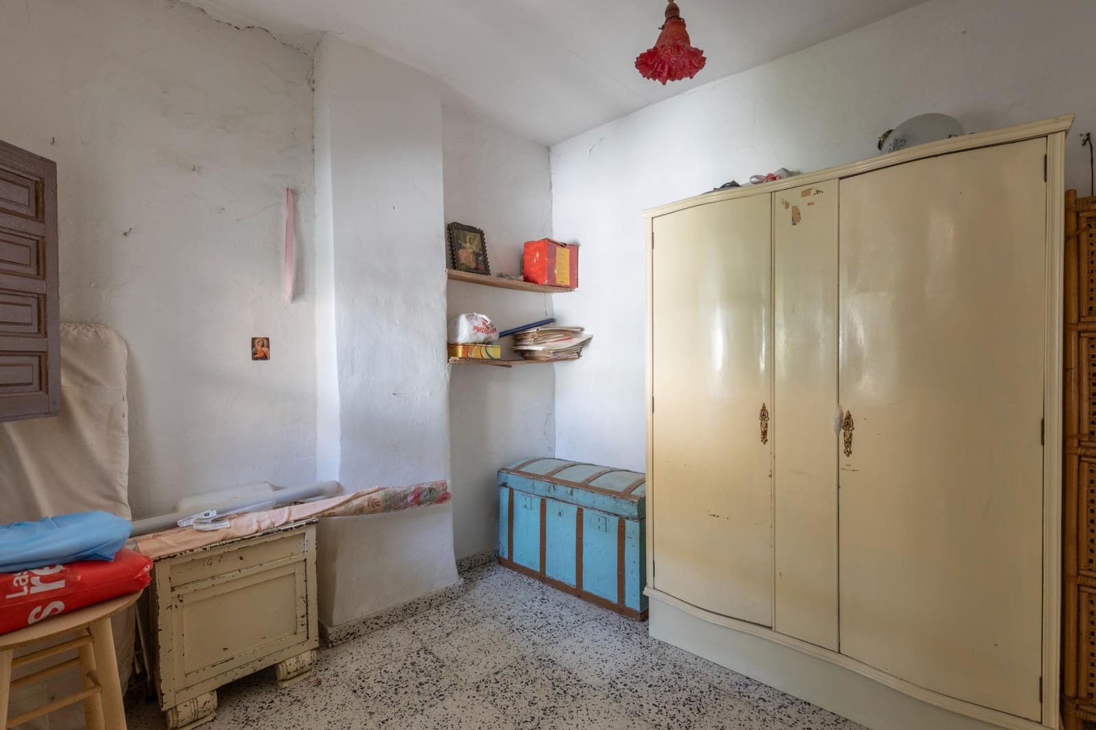 12 bedroom Finca/Country House for sale in Huetor Vega with garage - € 495,000 (Ref: 9899156)