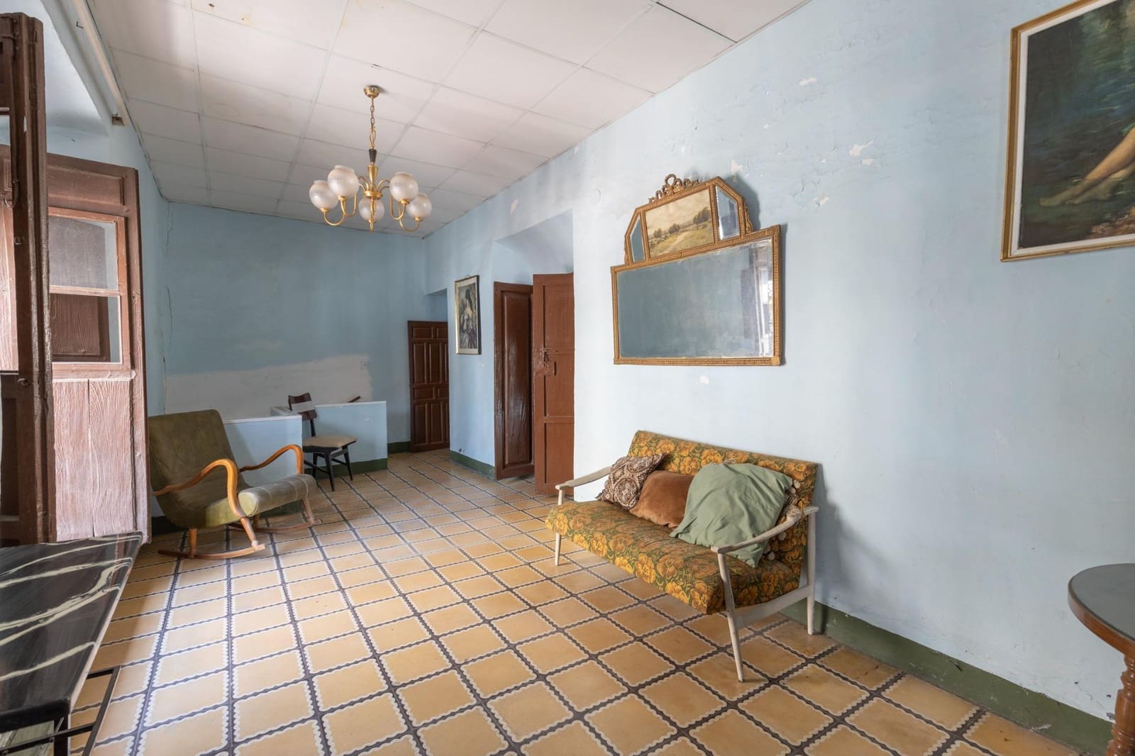12 bedroom Finca/Country House for sale in Huetor Vega with garage - € 495,000 (Ref: 9899156)