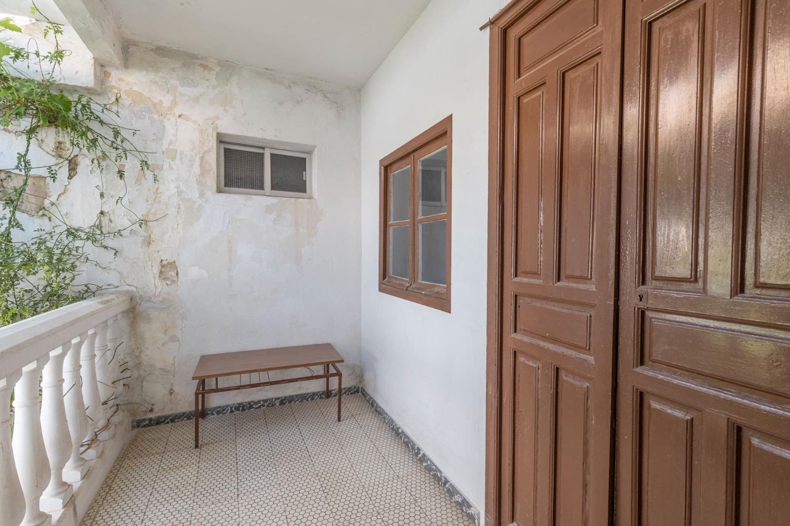 12 bedroom Finca/Country House for sale in Huetor Vega with garage - € 495,000 (Ref: 9899156)