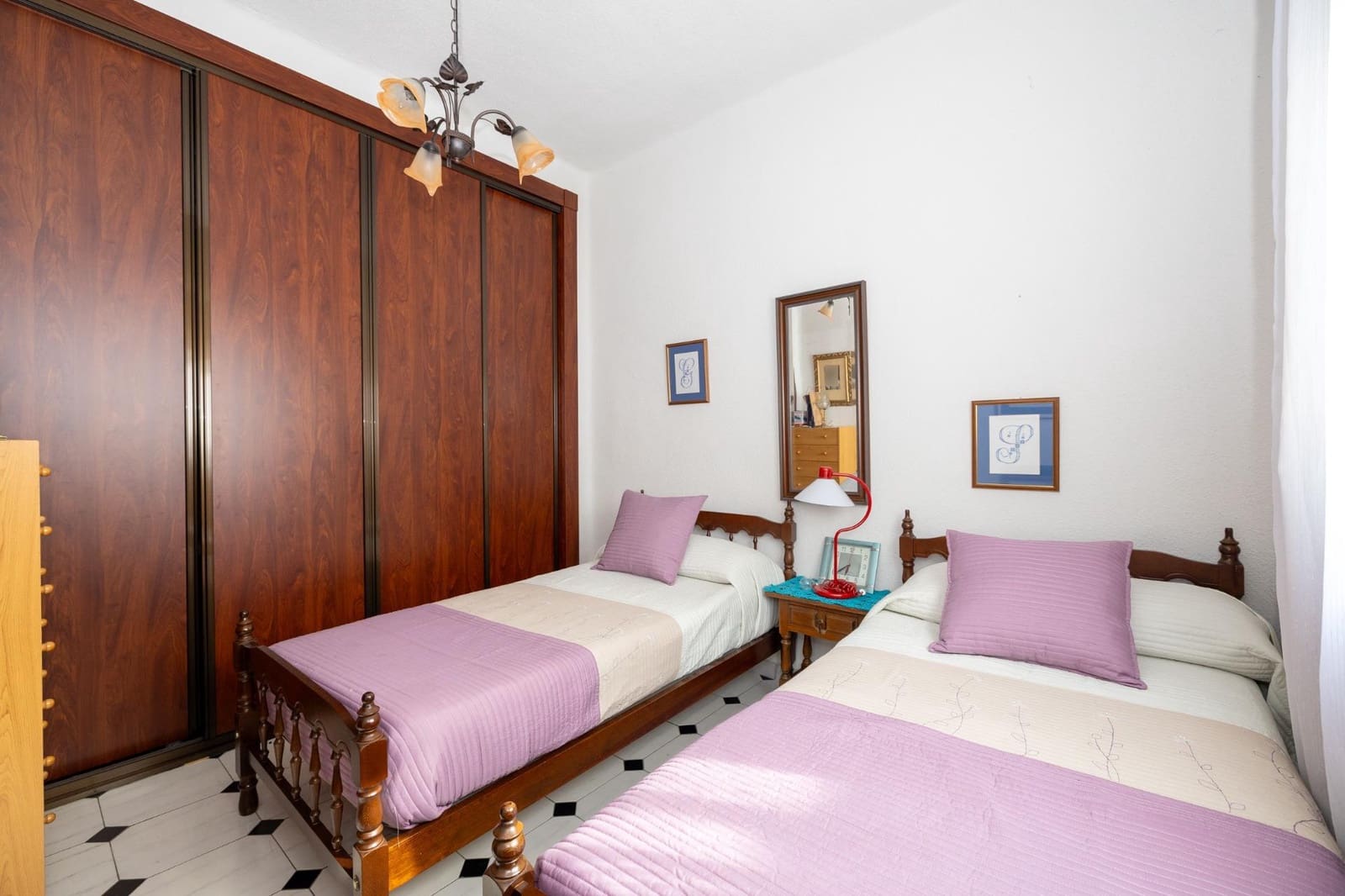 3 slaapkamer Flat te koop in Granada stad - € 124.900 (Ref: 9899158)