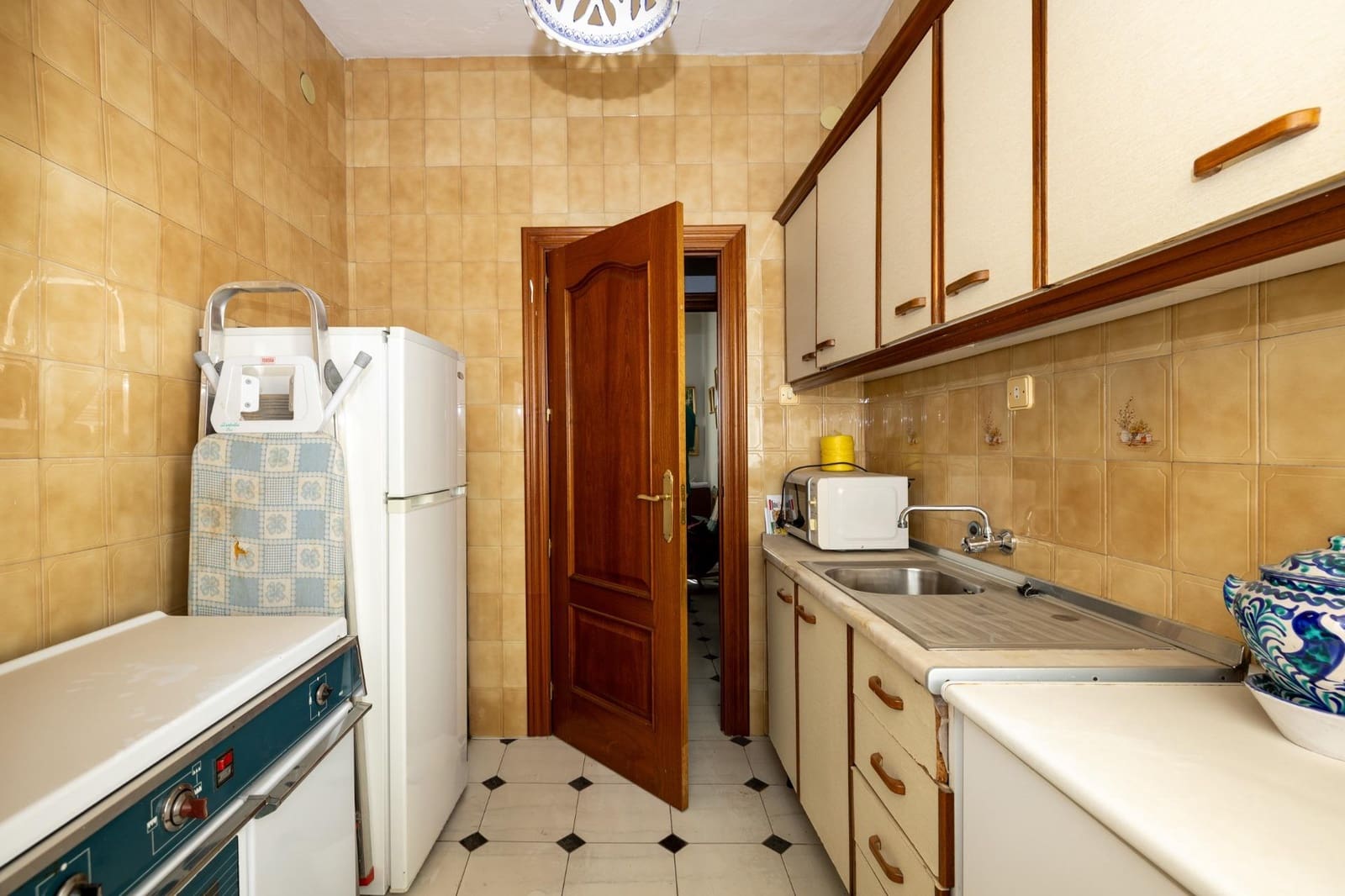 3 slaapkamer Flat te koop in Granada stad - € 124.900 (Ref: 9899158)