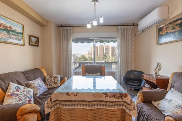 4 makuuhuone Asunto myytävänä paikassa Zaidin, Granada kaupunki - 345 000 € (Ref: 9903903)