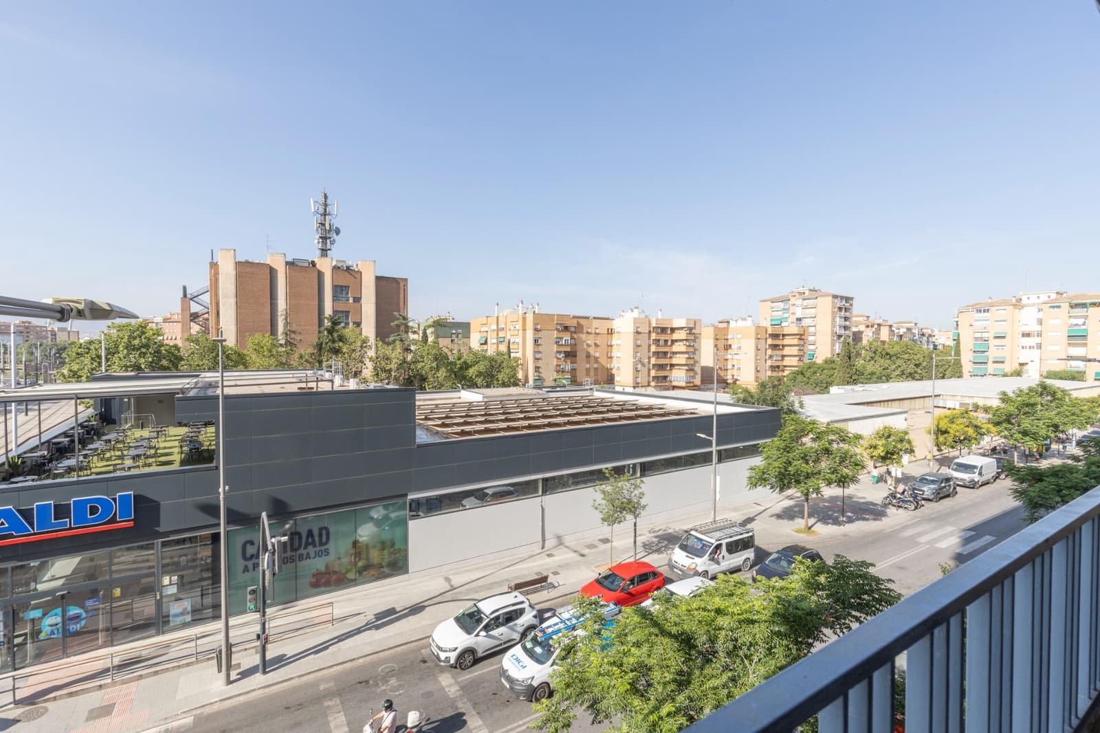 4 makuuhuone Asunto myytävänä paikassa Granada kaupunki - 345 000 € (Ref: 9903903)