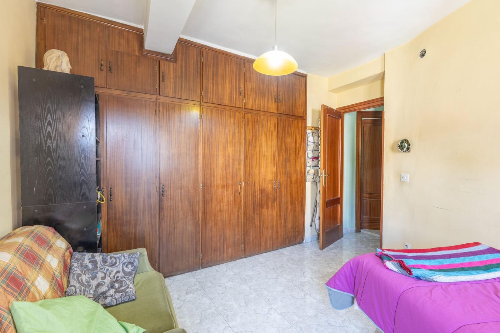 2 Zimmer Wohnung zu verkaufen in Granada Stadt - 220.000 € (Ref: 9907559)