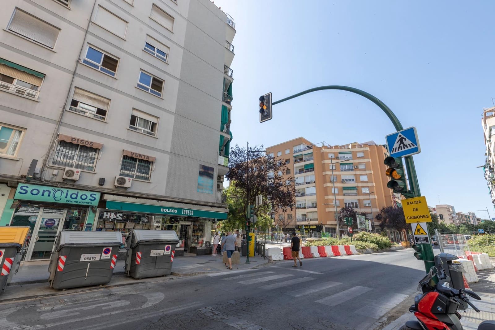 2 Zimmer Wohnung zu verkaufen in Granada Stadt - 220.000 € (Ref: 9907559)