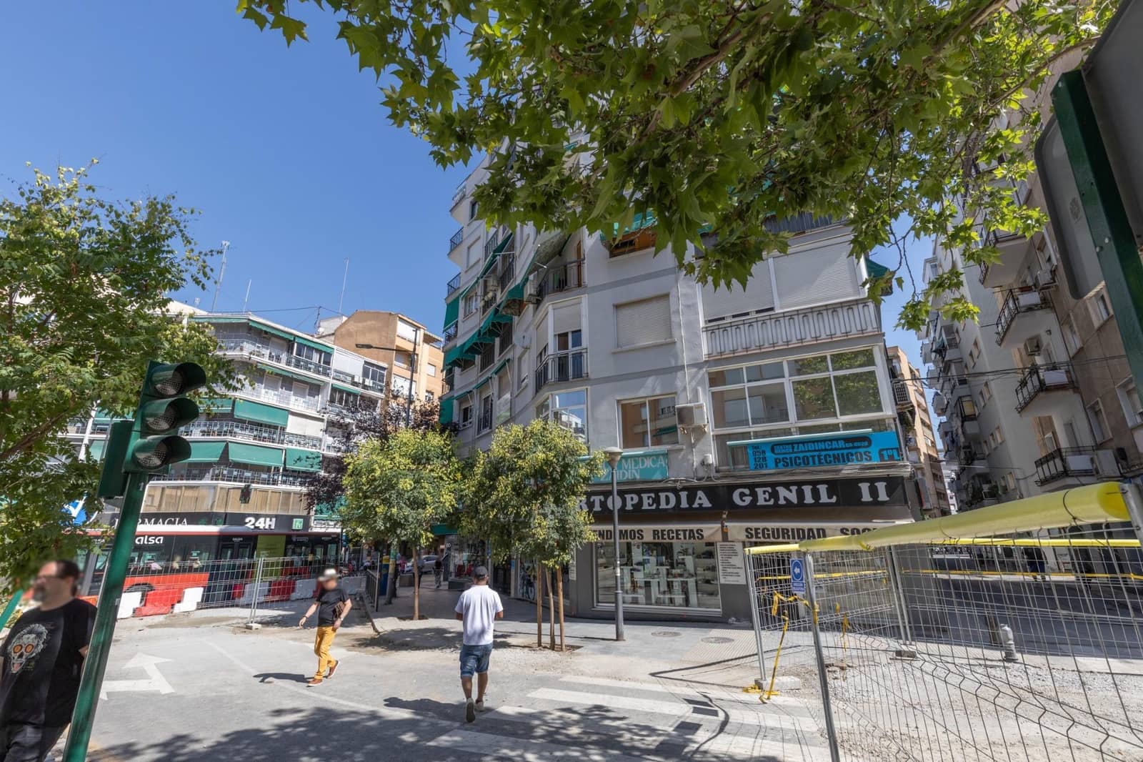 2 Zimmer Wohnung zu verkaufen in Granada Stadt - 220.000 € (Ref: 9907559)