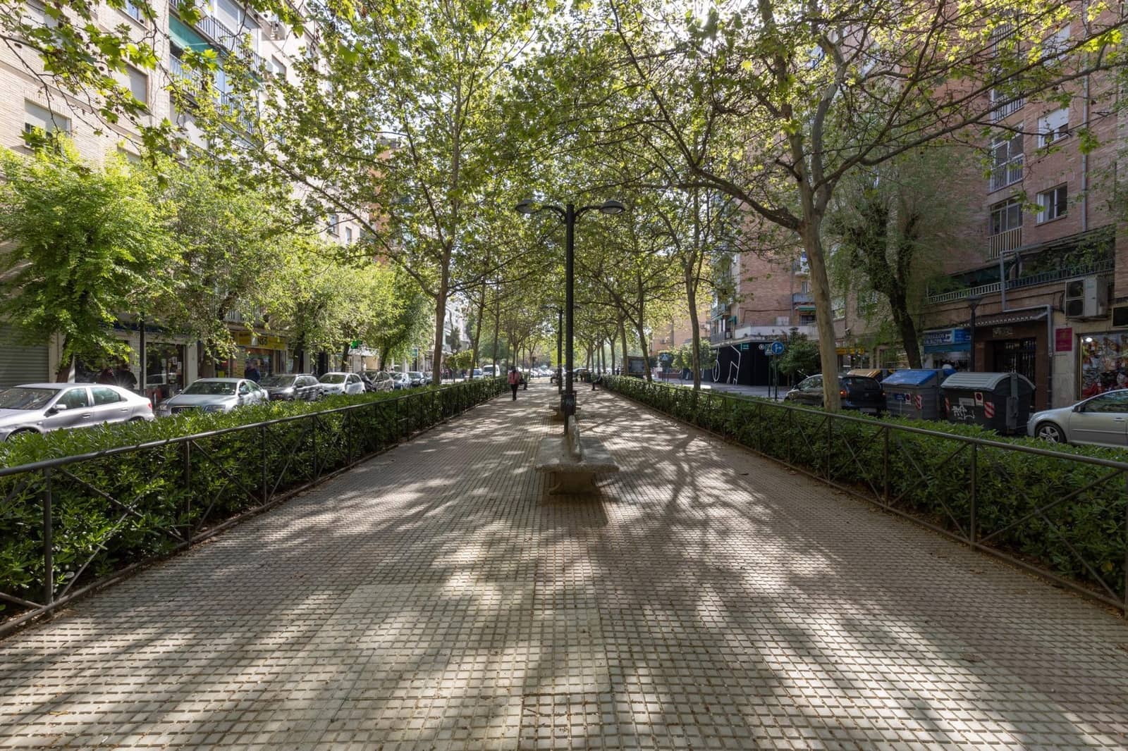 2 Zimmer Wohnung zu verkaufen in Granada Stadt - 220.000 € (Ref: 9907559)