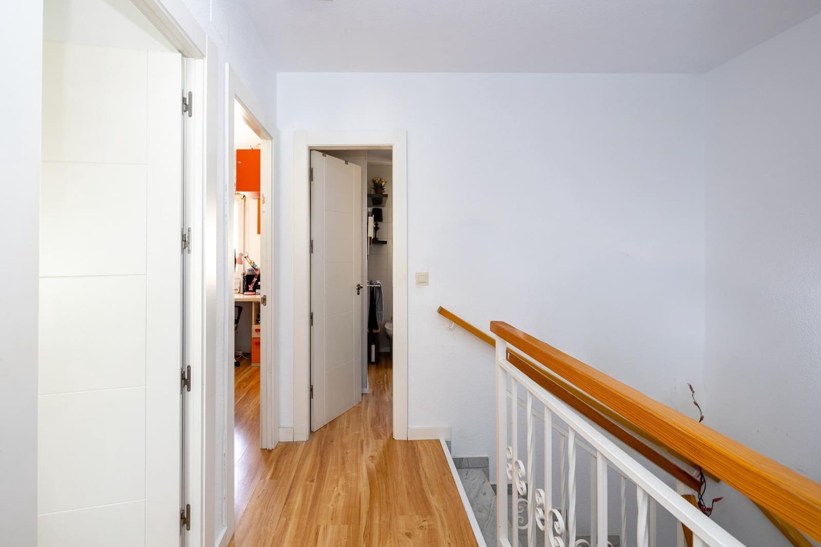 3 soveværelse Rækkehus til salg i Granada by med garage - € 319.000 (Ref: 9911017)
